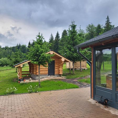 Harghita Log Houses Izvoare  Zewnętrze zdjęcie