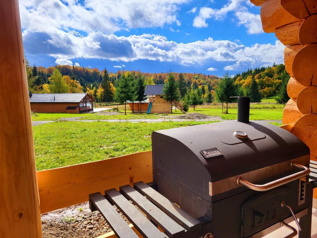 Harghita Log Houses Izvoare  Zewnętrze zdjęcie