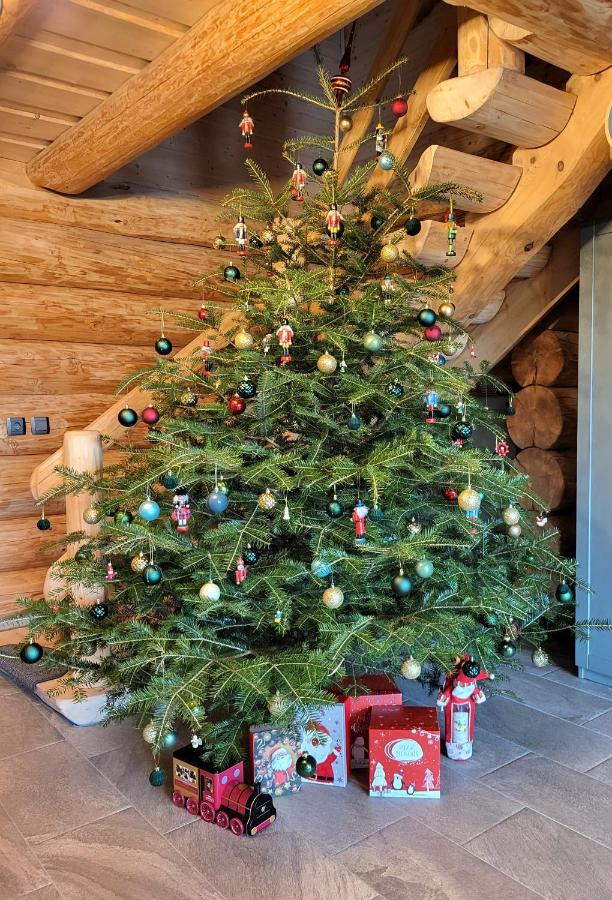 Harghita Log Houses Izvoare  Zewnętrze zdjęcie