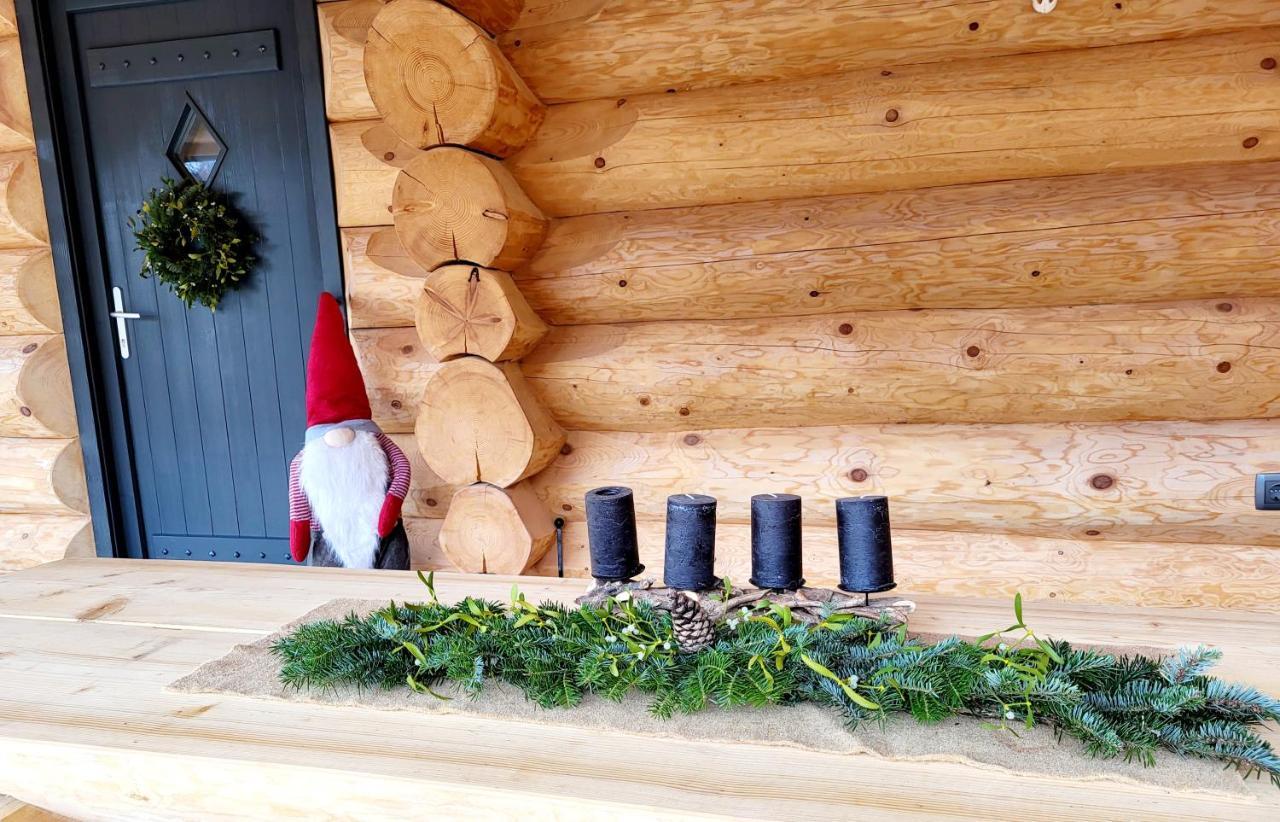 Harghita Log Houses Izvoare  Zewnętrze zdjęcie